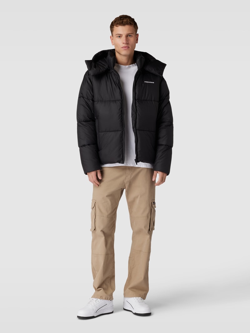 Steppjacke mit Kapuze Modell 'MARGO' in schwarz