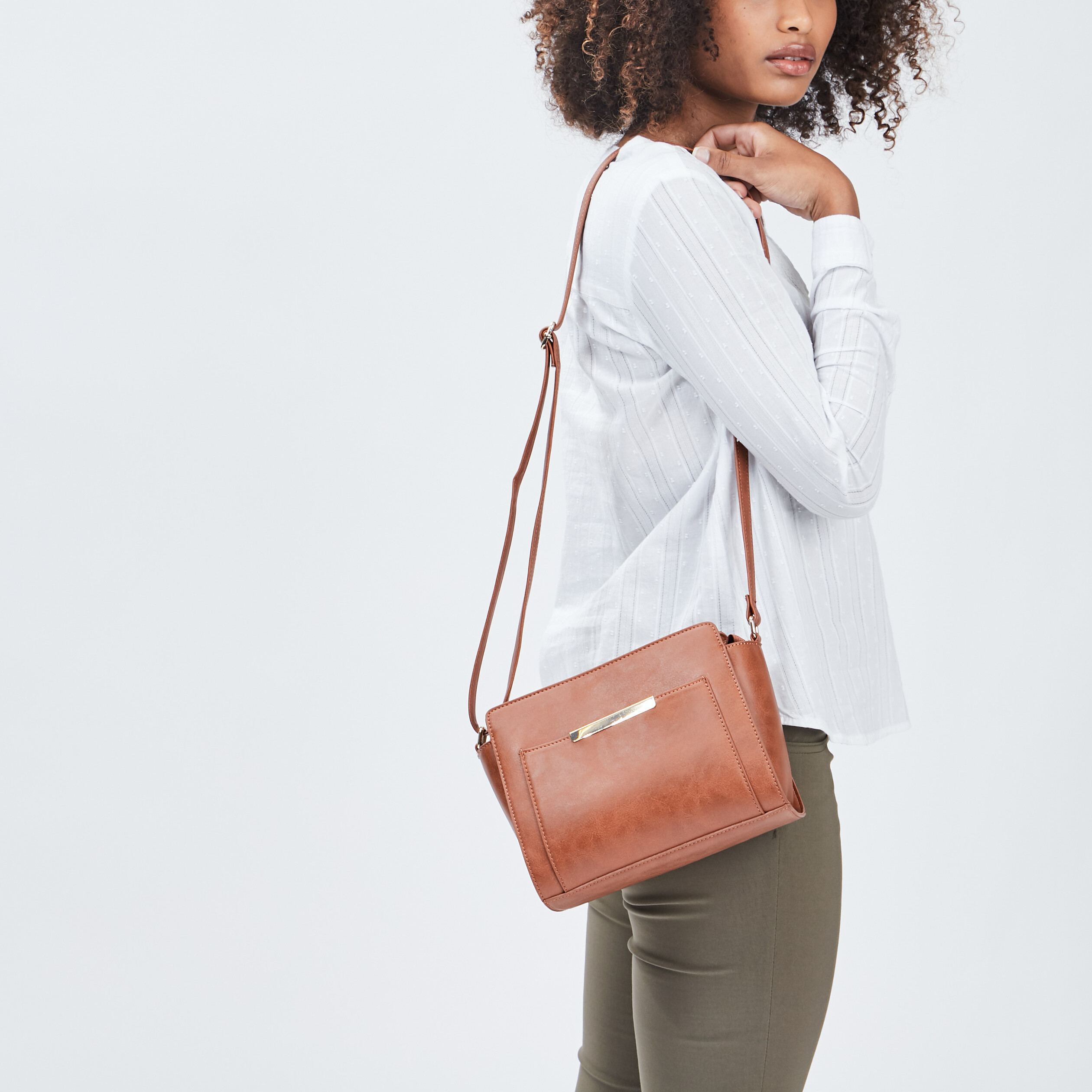 Sac à bandoulière camel femme | La Halle