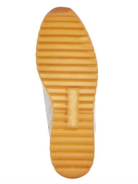 Schnürschuh