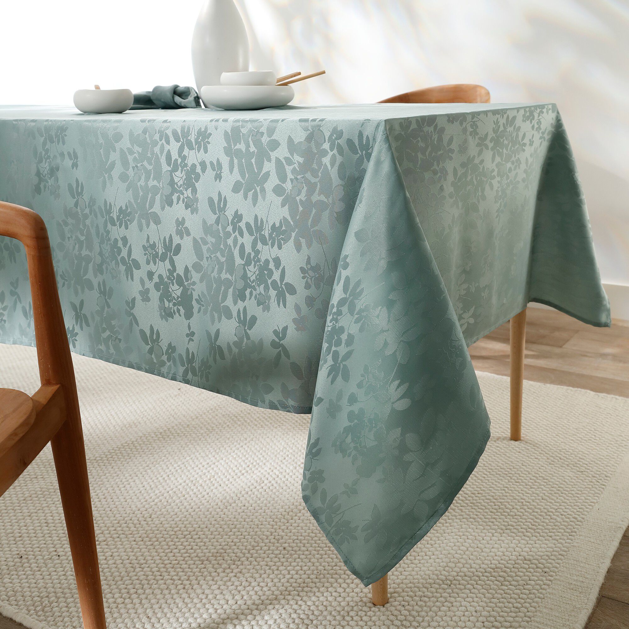 Nappe damassée feuillages Colombine