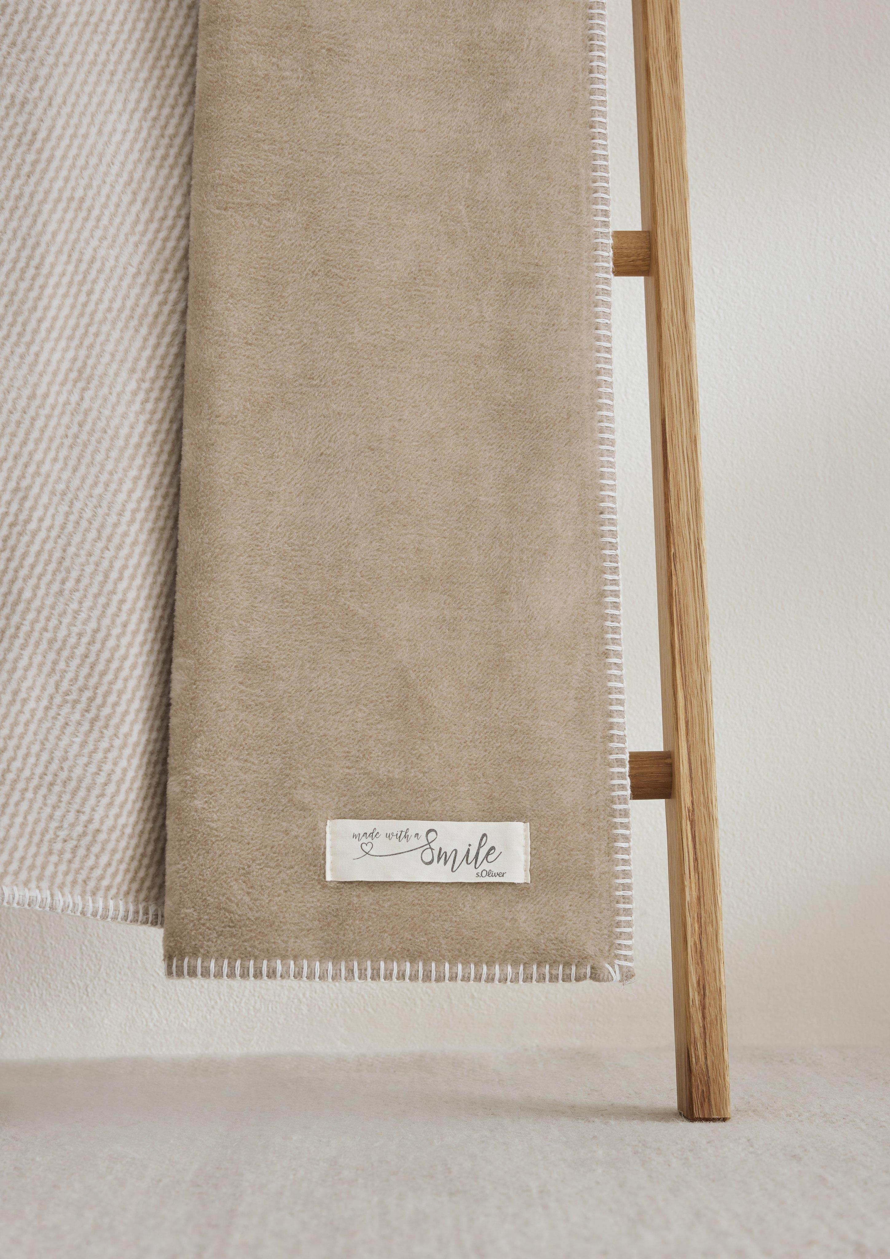 Kuschelige Decke aus Jacquard  6009331-300