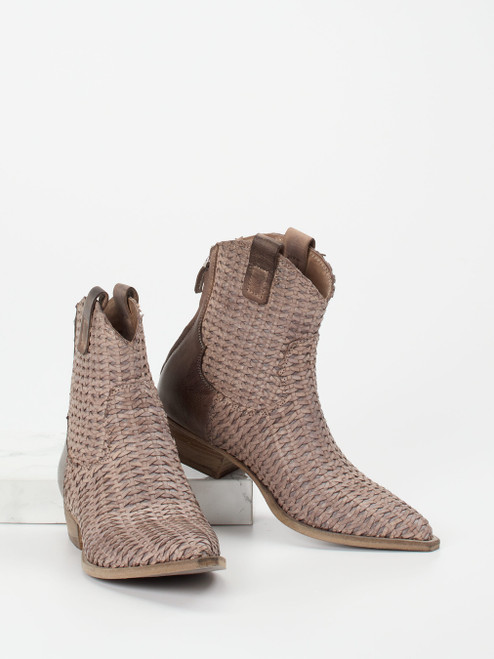 Cowboyboots-17334590012 Konstantin Starke