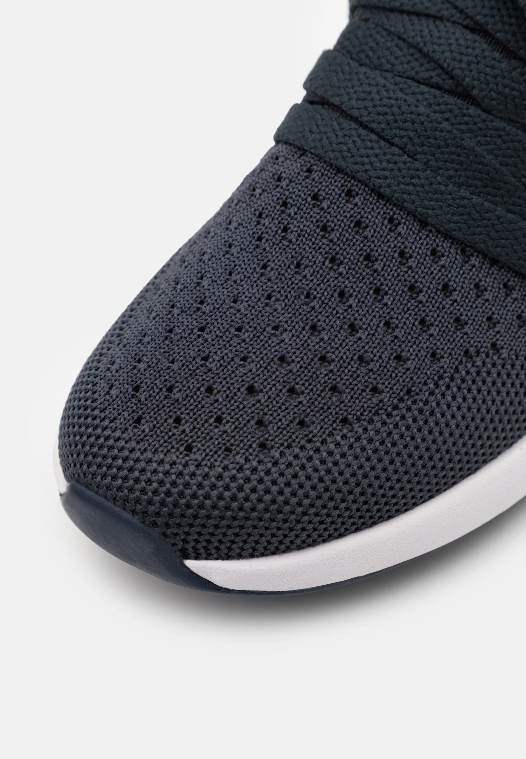 Viking ENGVIK LOW UNISEX - Zapatillas de entrenamiento