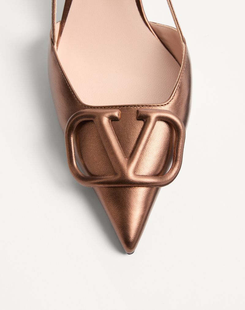 VLogo Signature Slingback-pumpe i 80 mm lamineret nappa