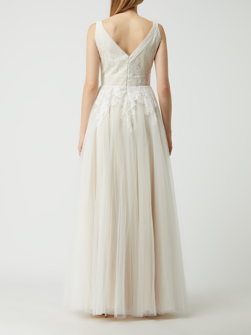 Brautkleid mit Stola in offwhite