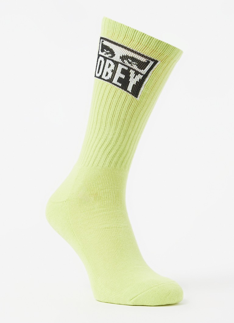 Obey-urheilusukat logolla