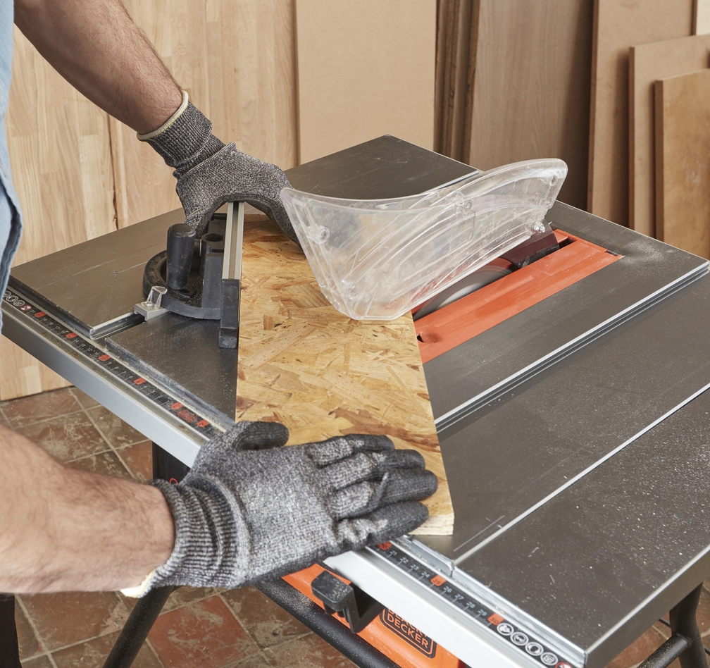 Scie circulaire de table Black & Decker BES720-QS, 254 mm, 1800 W