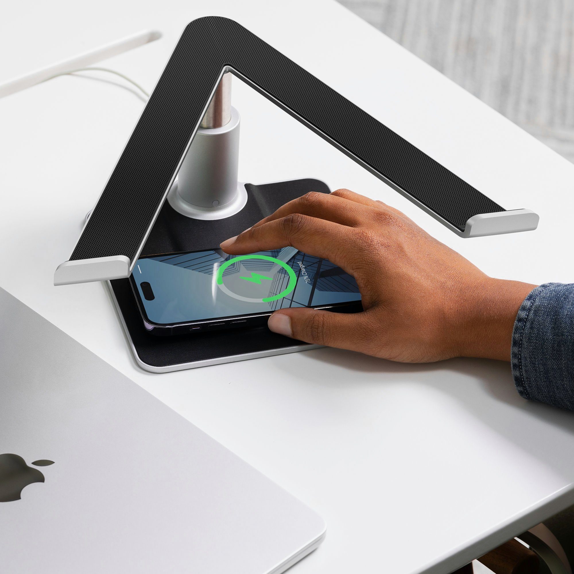 Twelve South HiRise Pro - Verstellbarer MacBook Ständer mit MagSafe Ladeschale Laptop-Ständer
