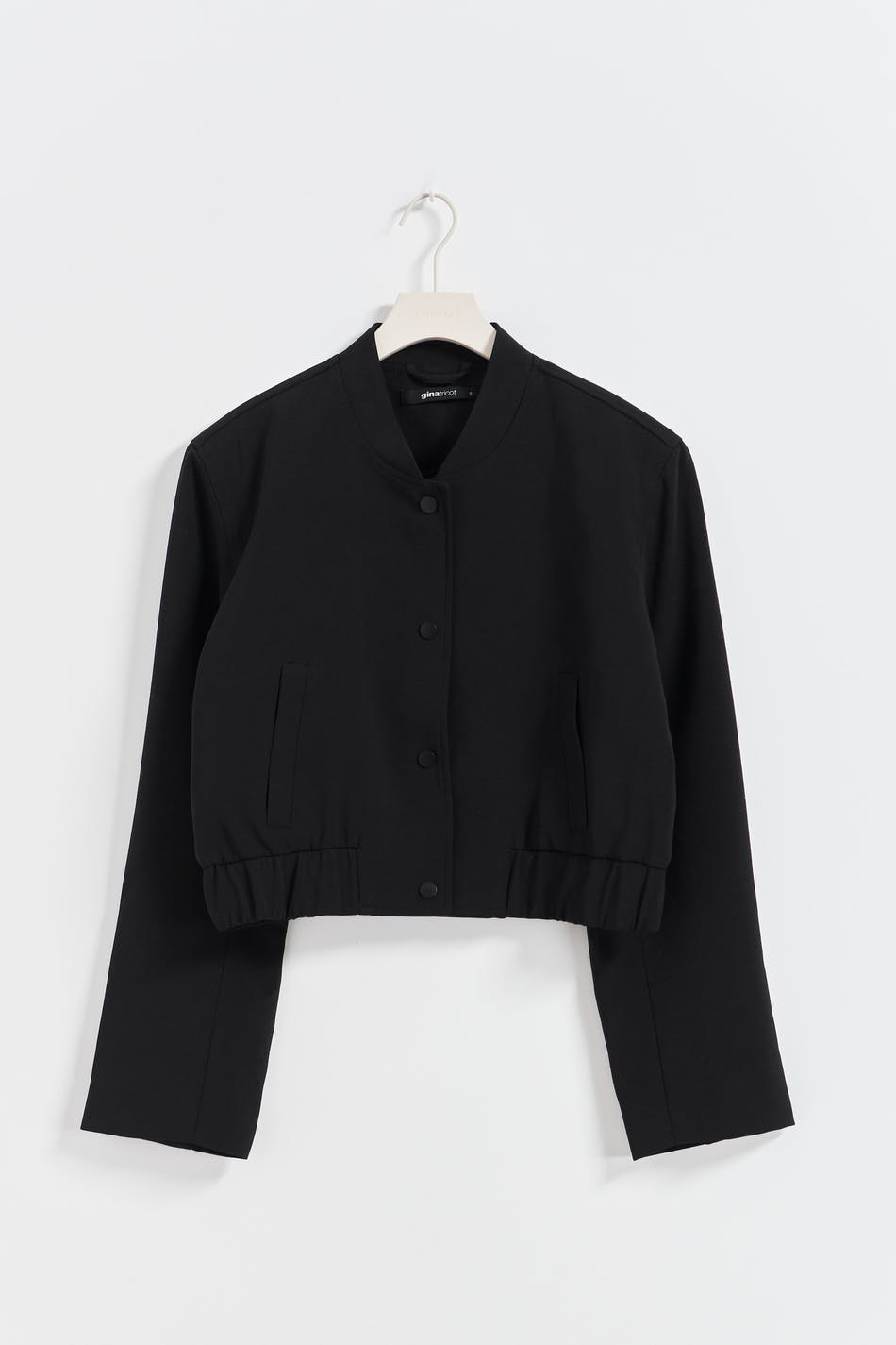 Short tailored jacket