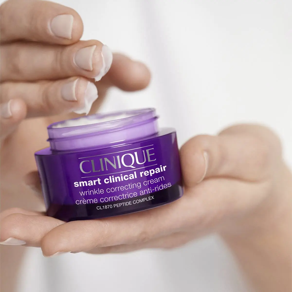 Clinique Smart Clinical Repair krema za korekciju bora, 75 ml