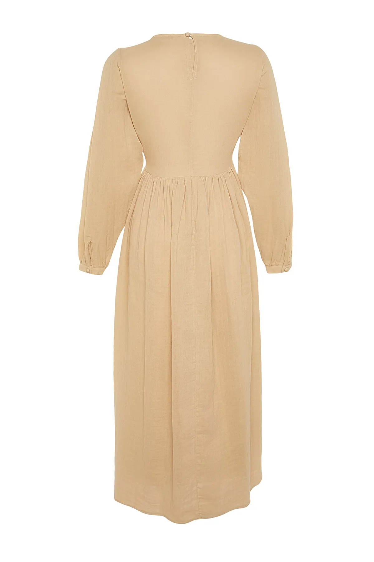 Trendyol Modest  Nerzfarbenes Kleid aus 100 % gewebtem Musselin mit Gürtel und bequemer Passform, gefüttert, TCTSS23EB00048