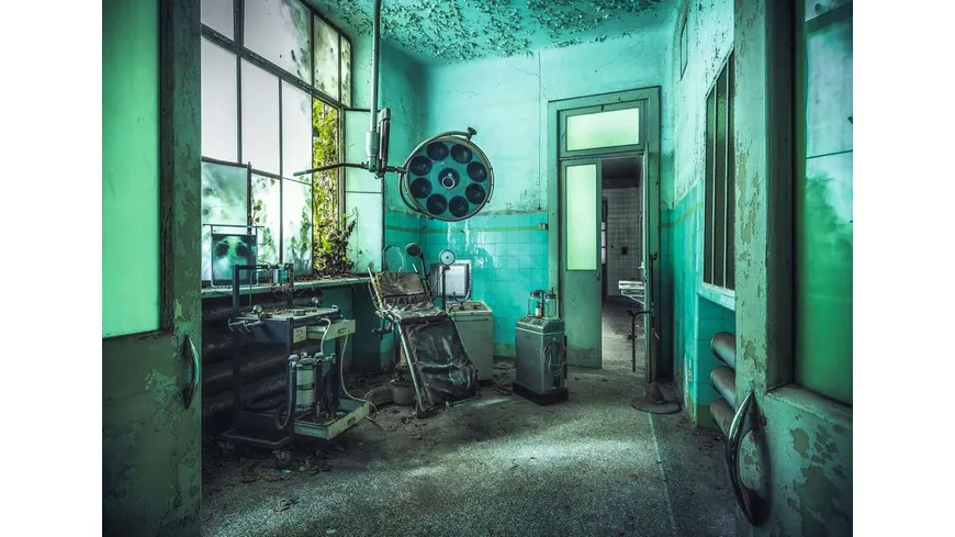 Ravensburger Puzzle - The Madhouse - Lost Places 1000 Teile