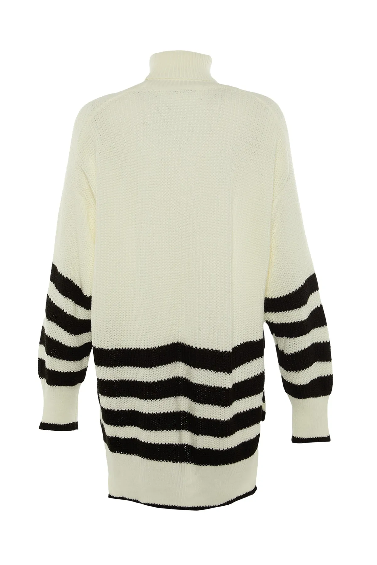 Trendyol Collection  Ecru gestreifter Oversize-Strickpullover TWOAW23KZ00005