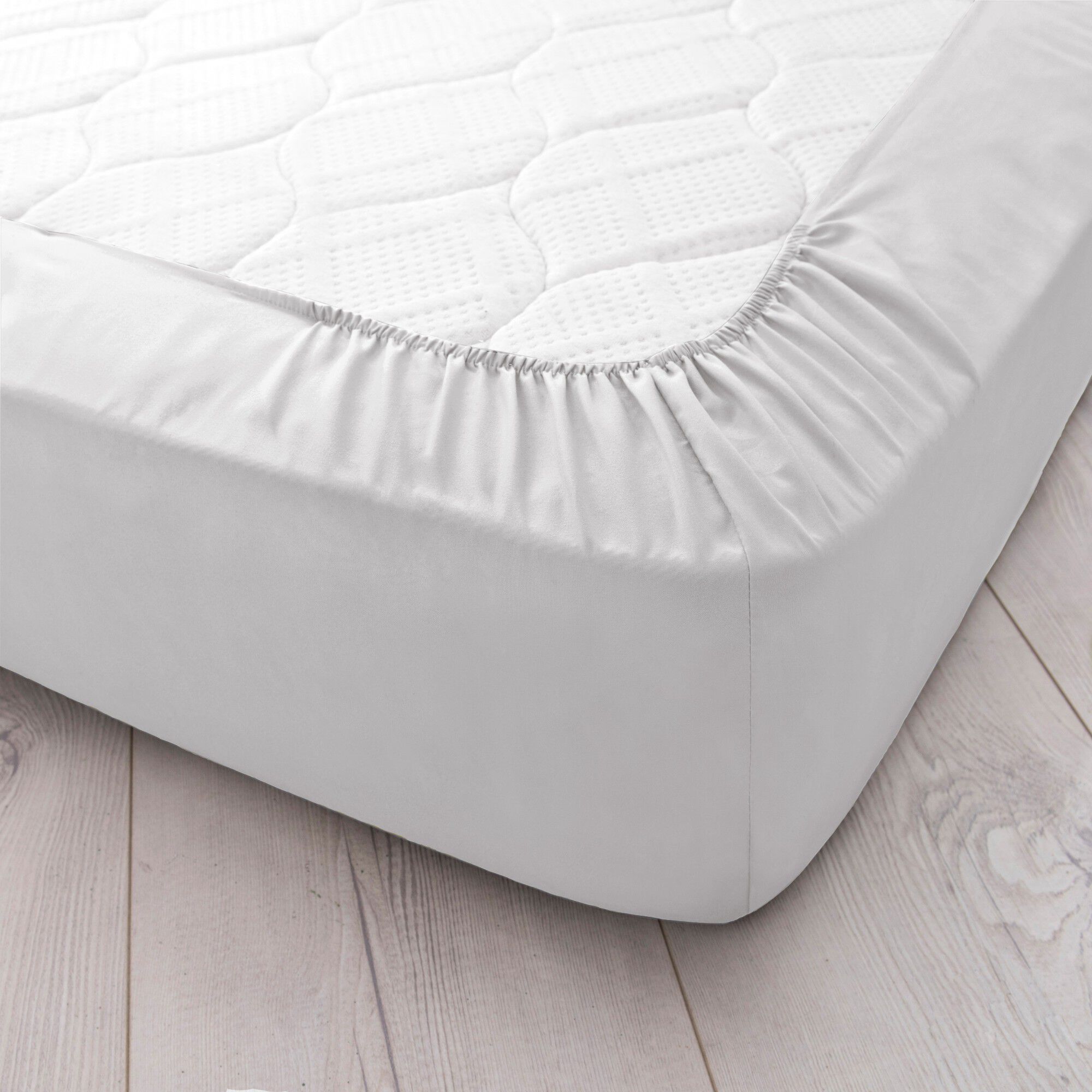 Drap-housse uni microfibre bonnet 28 cm