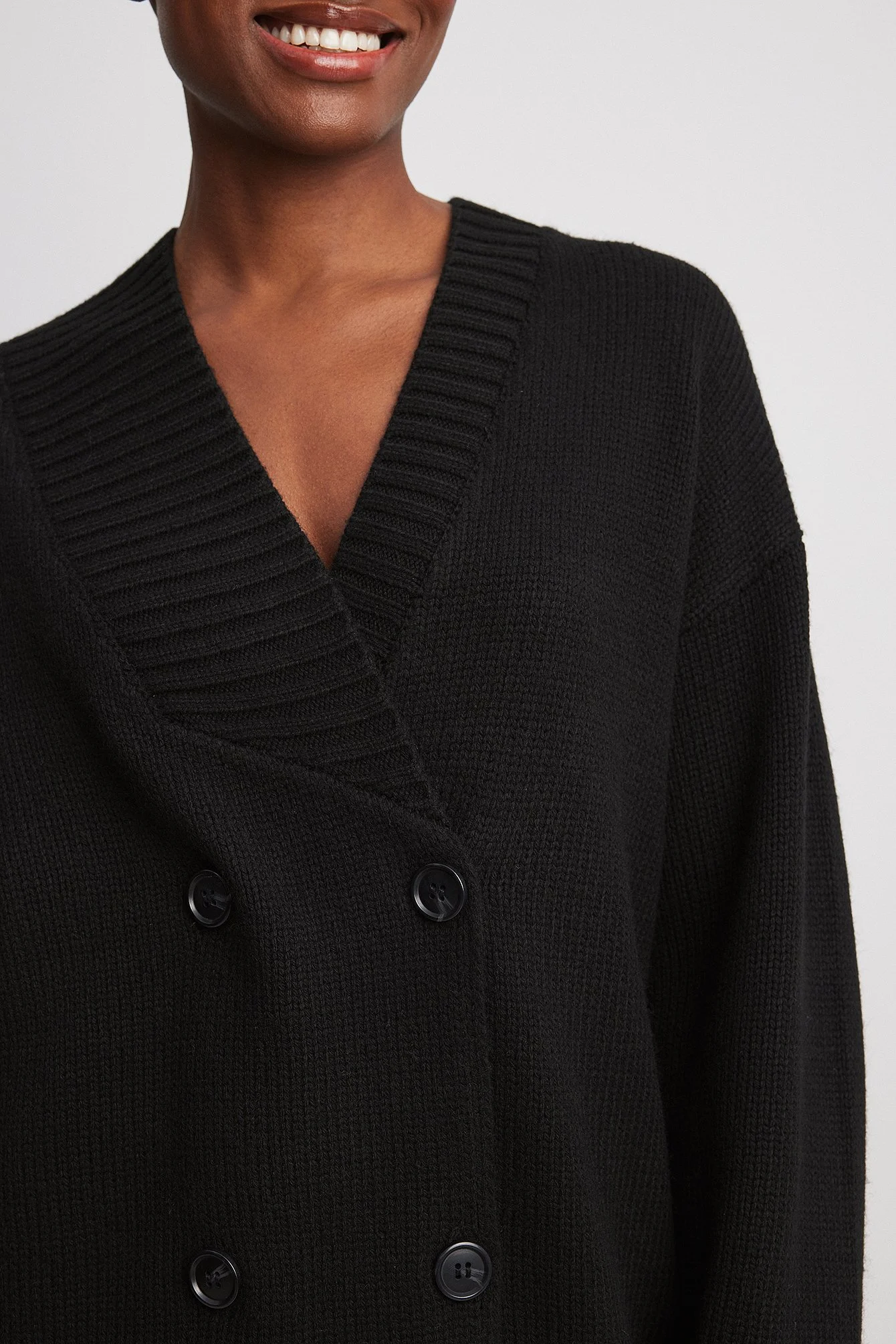Schwere Oversize-Strickjacke