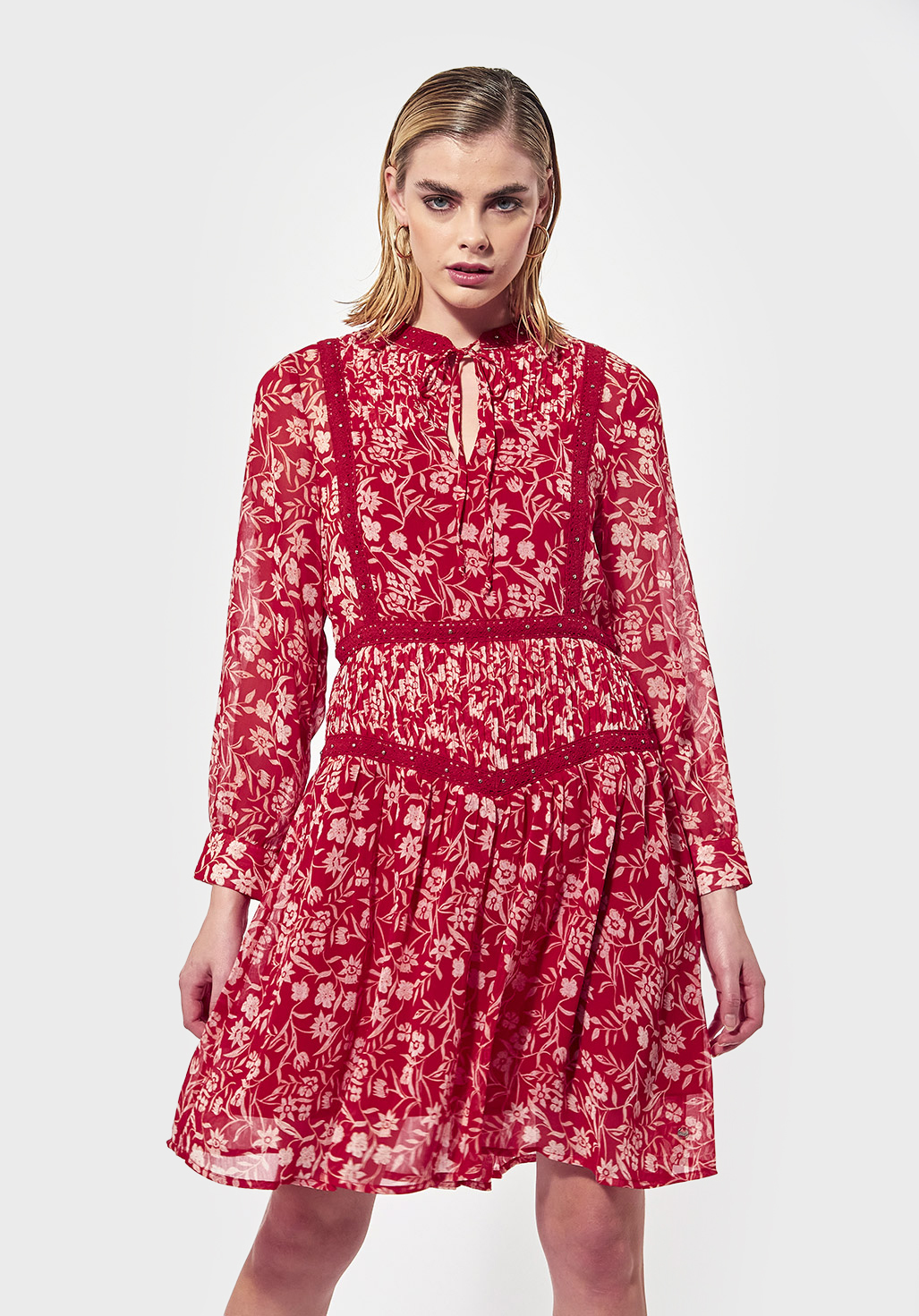 JUDIE  Robe régular rouge Femme imprimée all over fleurie