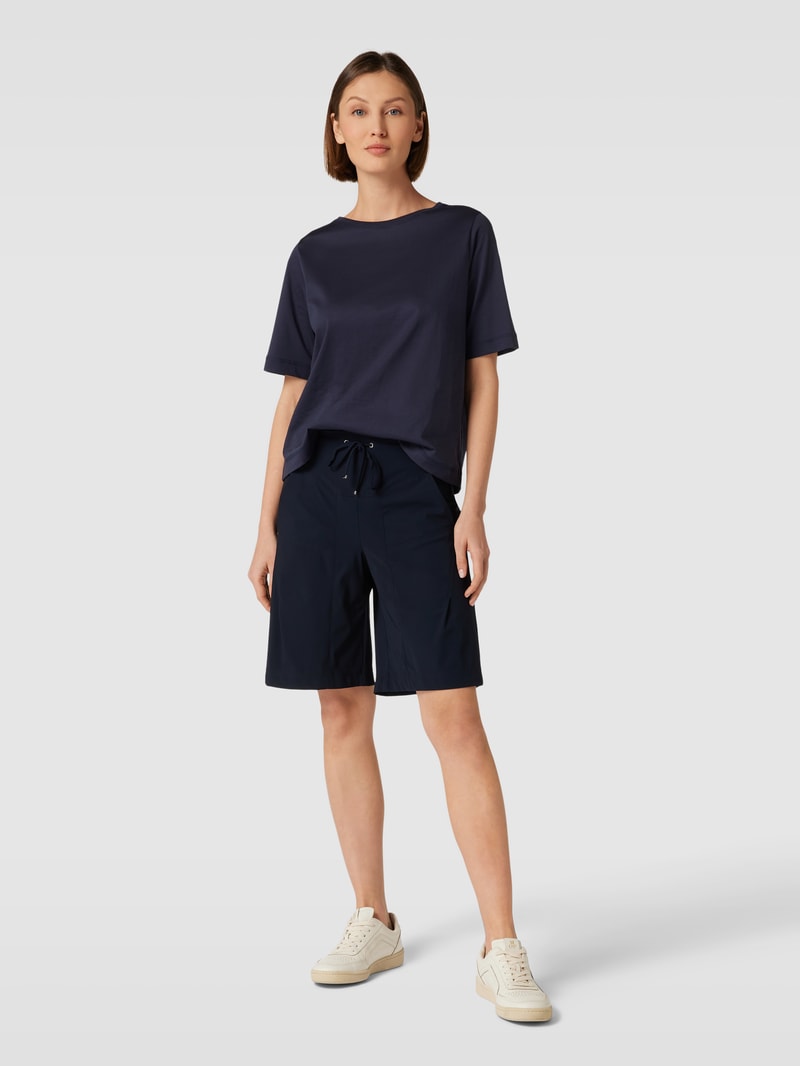 Bermudas mit seitlichen Eingrifftaschen Modell 'Gira' in marineblau