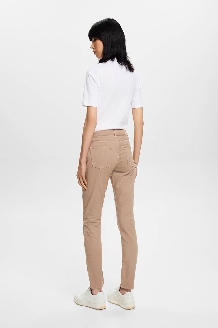 Slim-Fit-Jeans mit mittlerer Bundhöhe