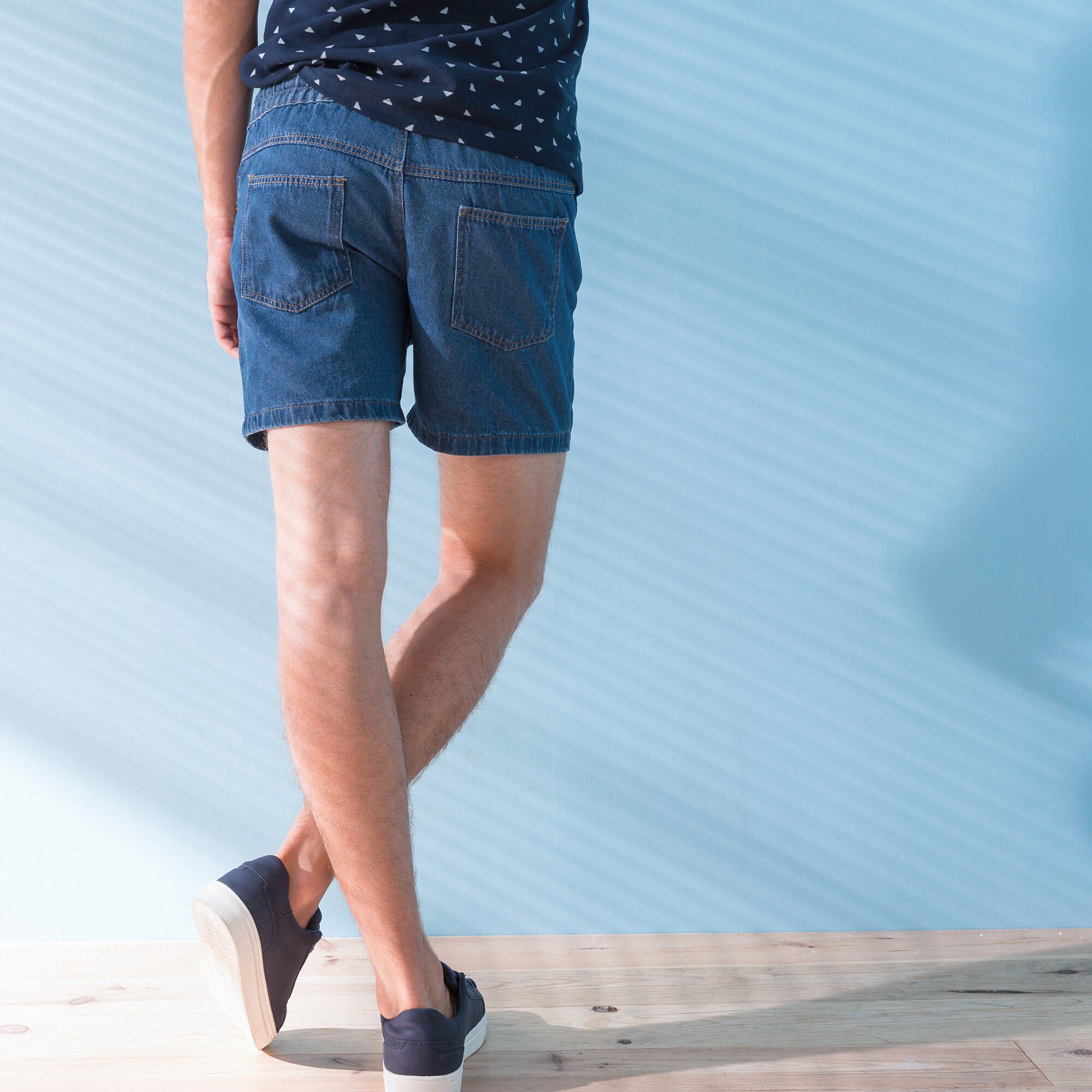 Short denim léger taille élastiquée