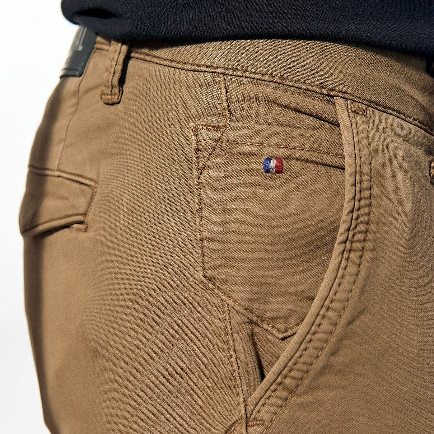 IRWIX  Pantalon chino beige camouflage Homme