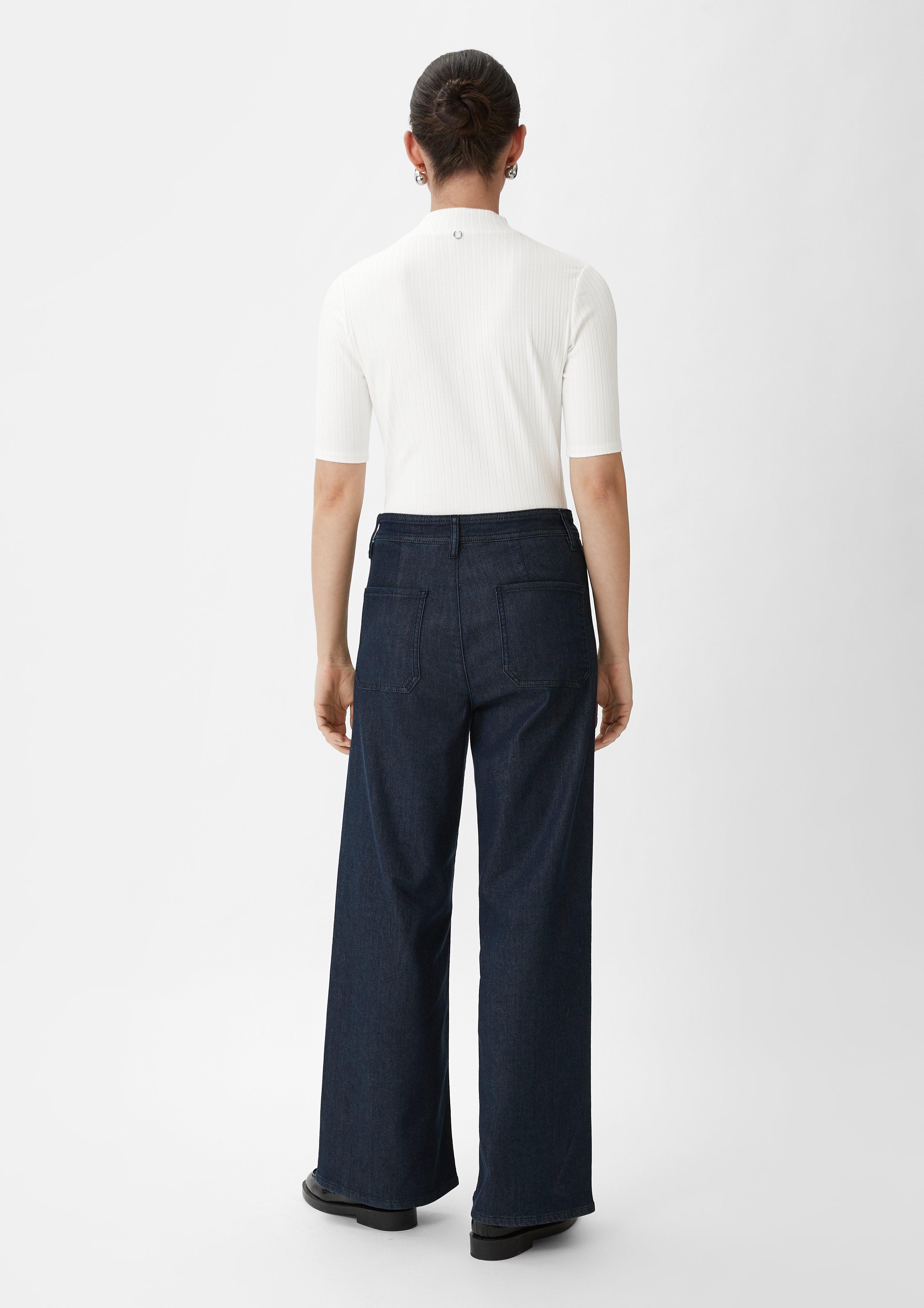 T-Shirt mit Turtleneck - weiß