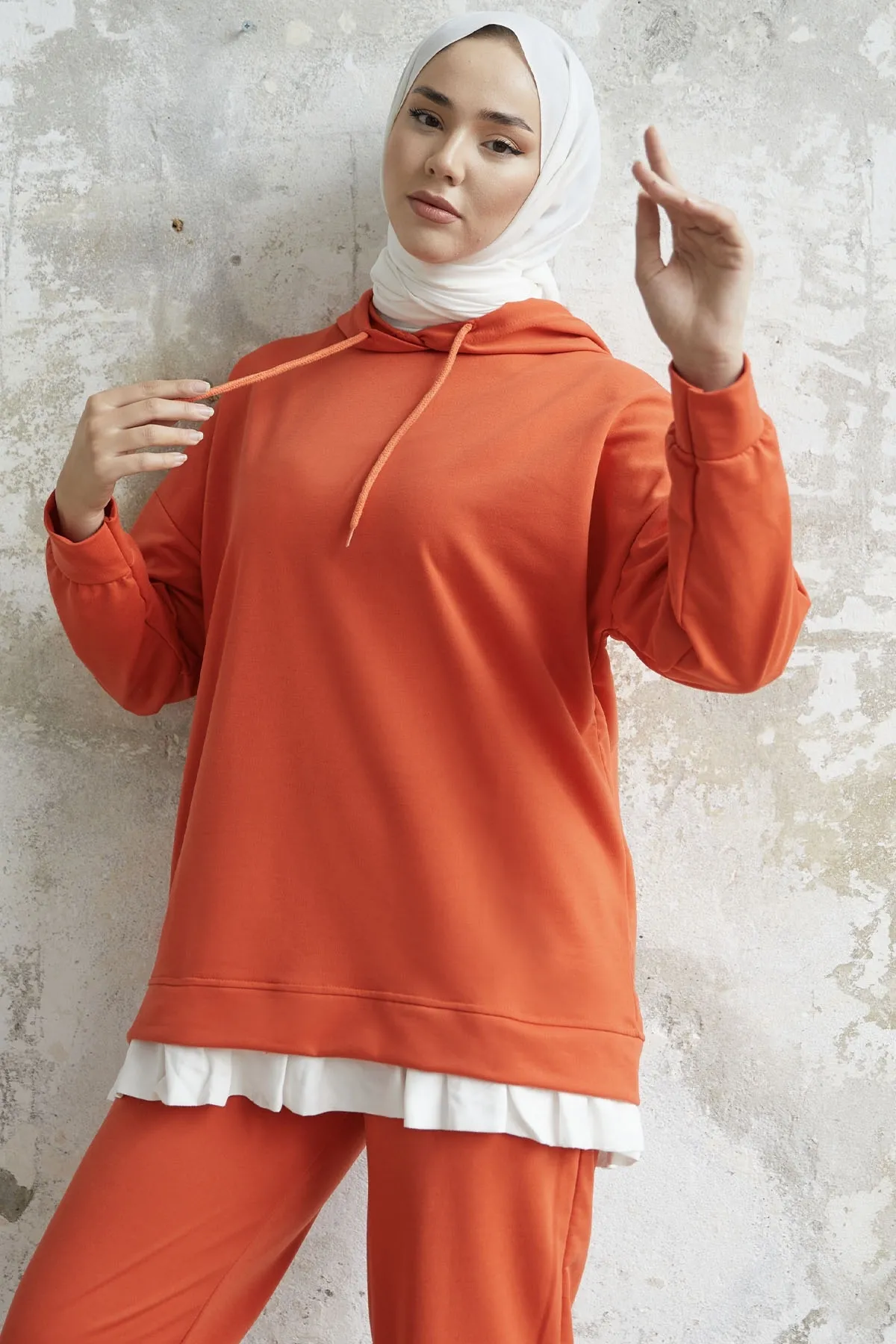 InStyle  Losya Doppelanzug mit Kapuze und seitlichen Reißverschlüssen – Orange