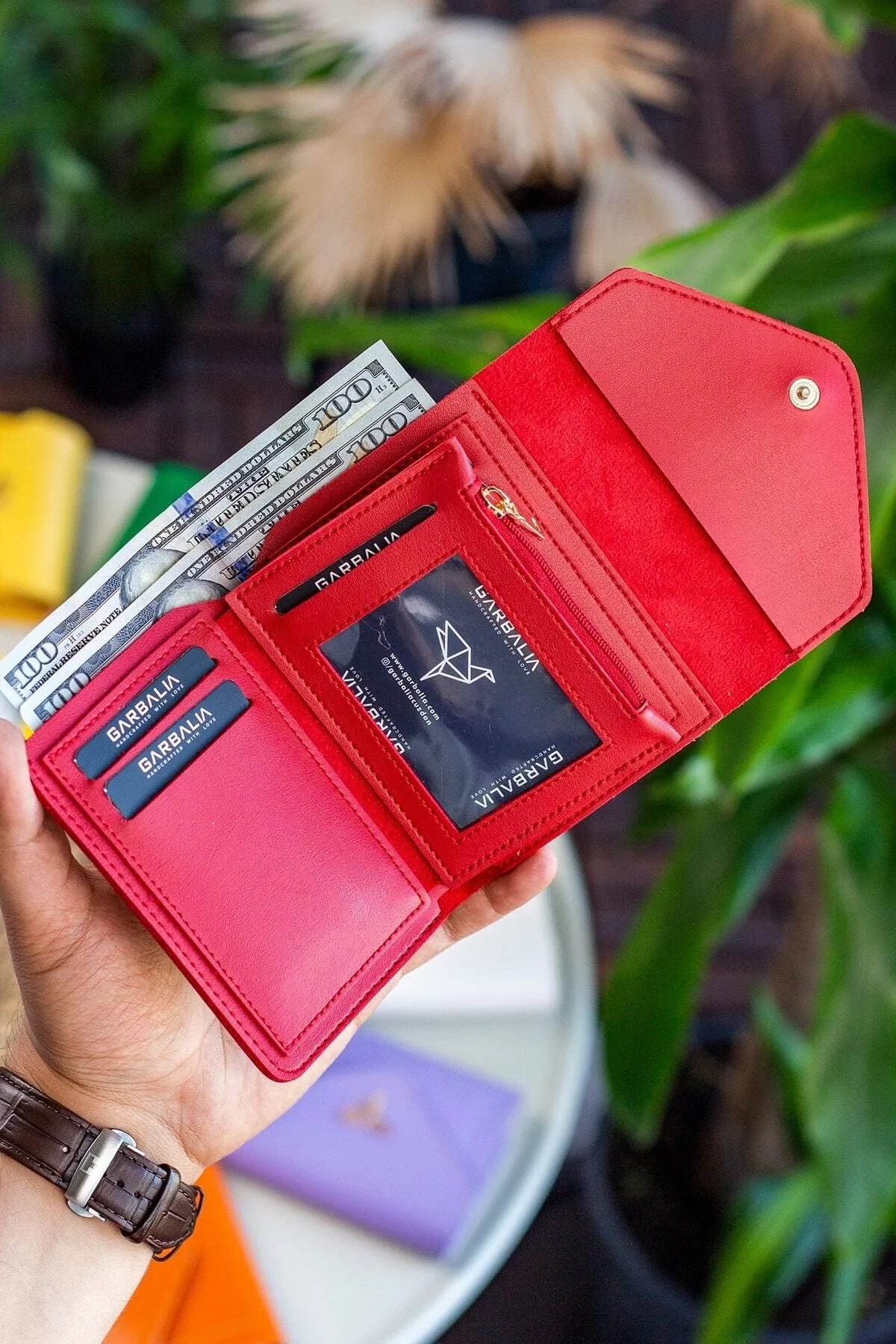 Garbalia  Columbia Mini-Damenbrieftasche aus veganem Leder in Rot mit Münzfach und losem Kartenhalter