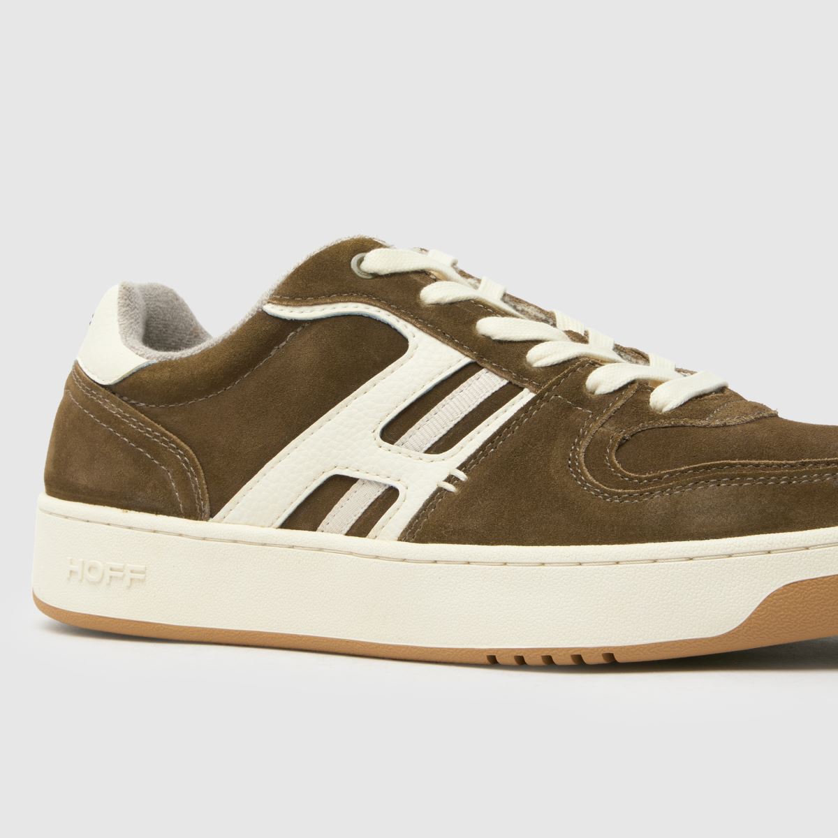 HOFF – Metro Chatelet – Khakifärgade sneakers