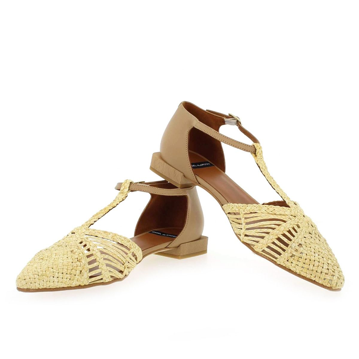 Angel Alarcon  23008-530B - Camel Beige