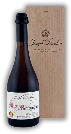 Marc de Bourgogne Joseph Drouhin L'Elegance Naturelle in Holzkiste Marc de Bourgogne Joseph Drouhin L'Elegance Naturelle in Holzkiste Eine Spezialität aus dem Hause Drouhin. 0,7	 Liter - Vol 40%
