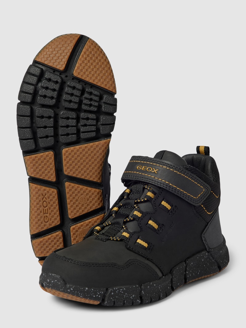 High Top Sneaker mit Kontrastbesatz in schwarz