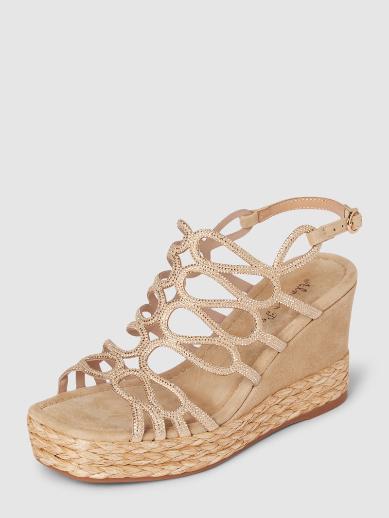 Wedges mit Strasssteinbesatz in sand