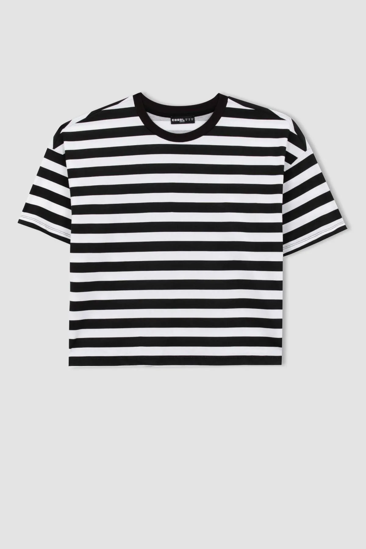 DeFacto  Coool Loose Fit gestreiftes Kurzarm-T-Shirt aus 100 % Baumwolle Z9735az23sp