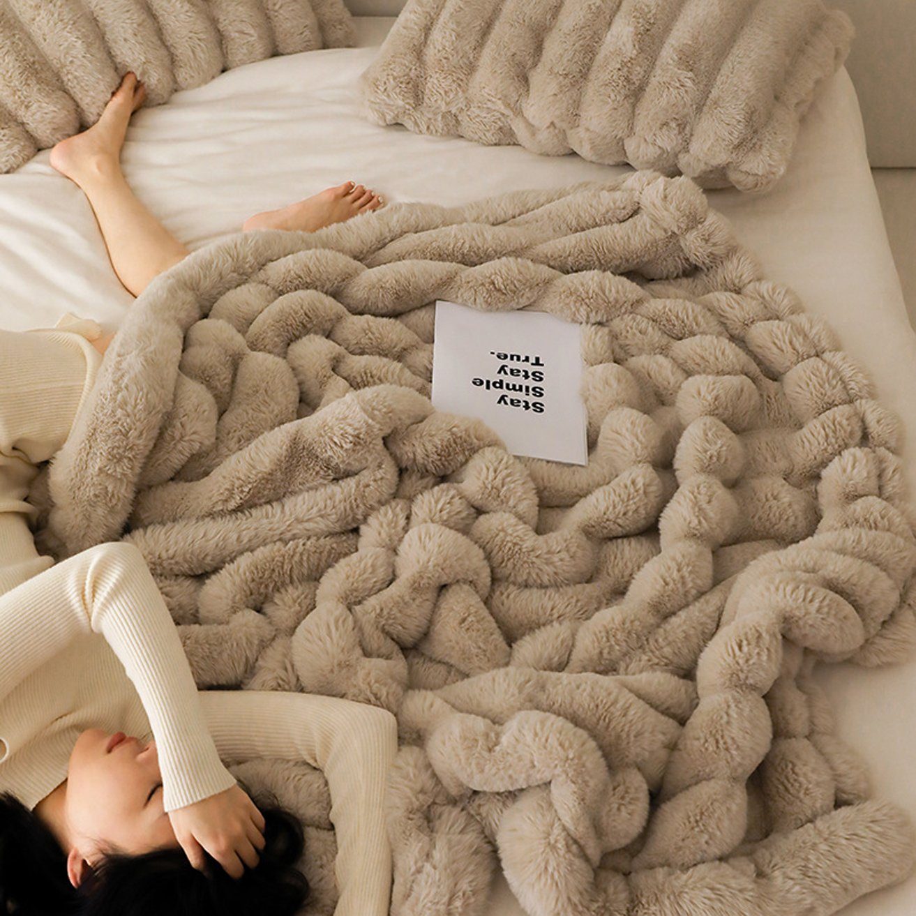 Wohndecke Kunstfell-Überwurfdecke, verdickte Decke, weich, plüschig, flauschig, HOHEA H, warm, gemütlich, dick, perfekt für Couch, Bett, Sofa