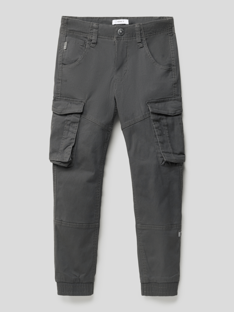 Cargohose mit Label-Detail Modell 'Bango' in mittelgrau