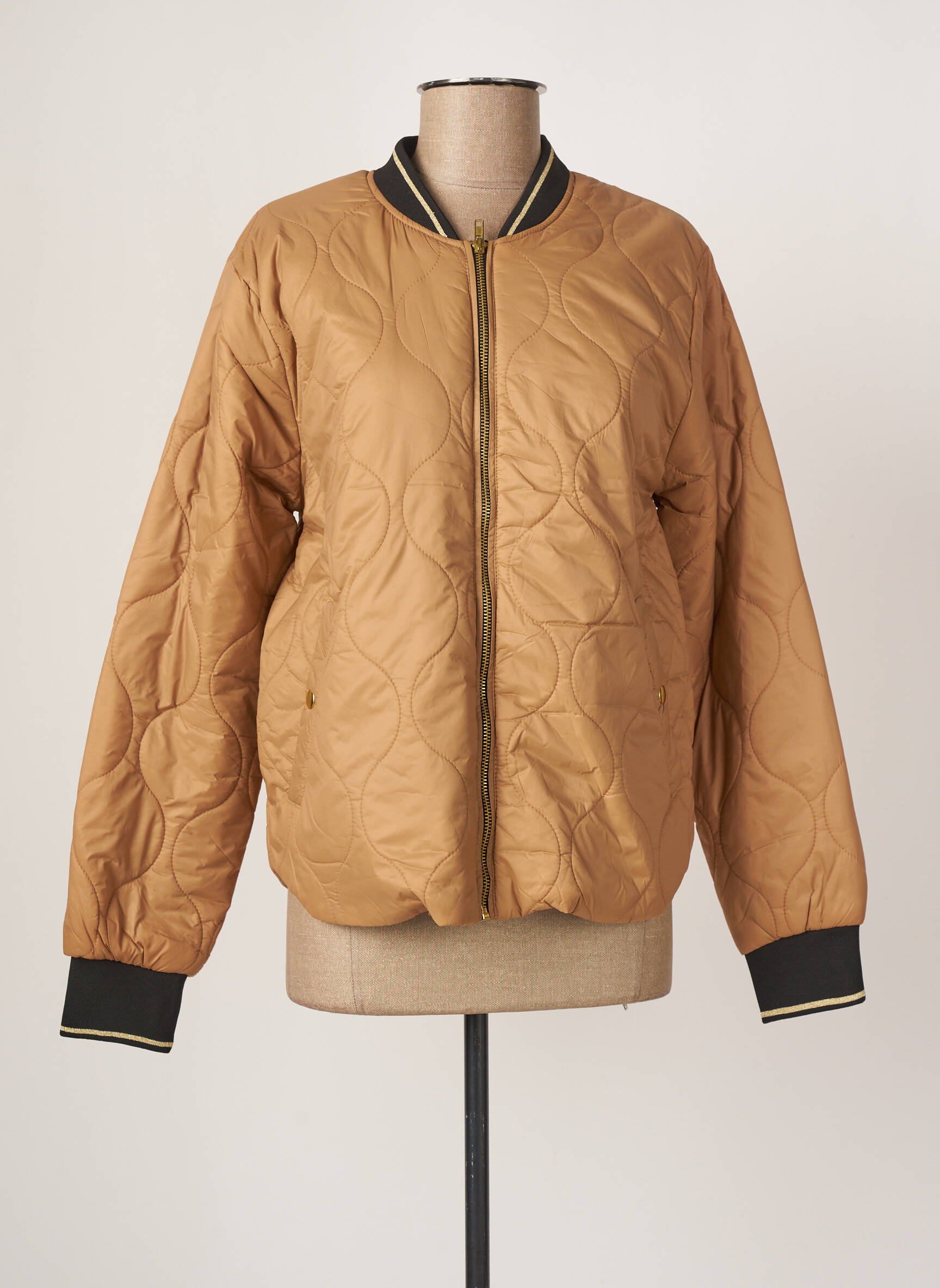 B Young Doudounes Femme couleur beige