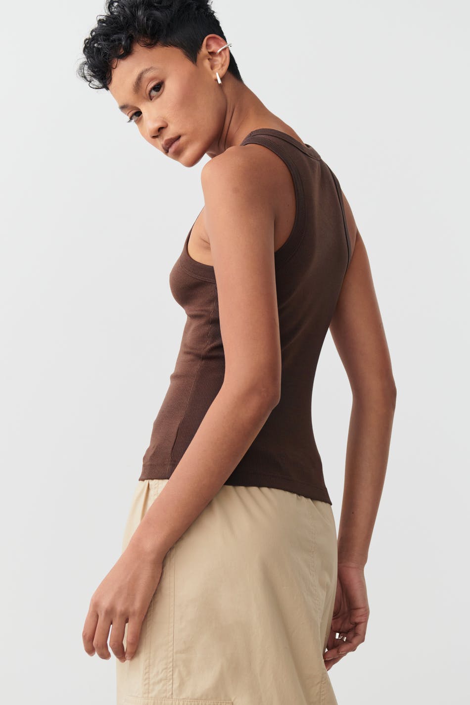 Basic rib tank