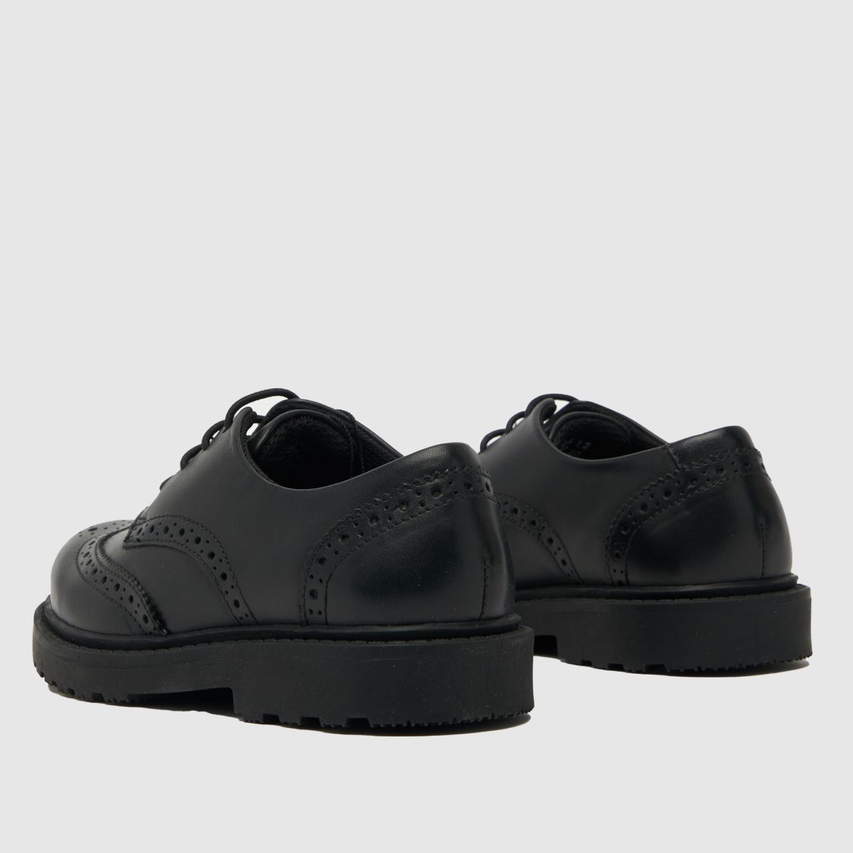 Schuh svarta gräsmatta brogues juniorskor