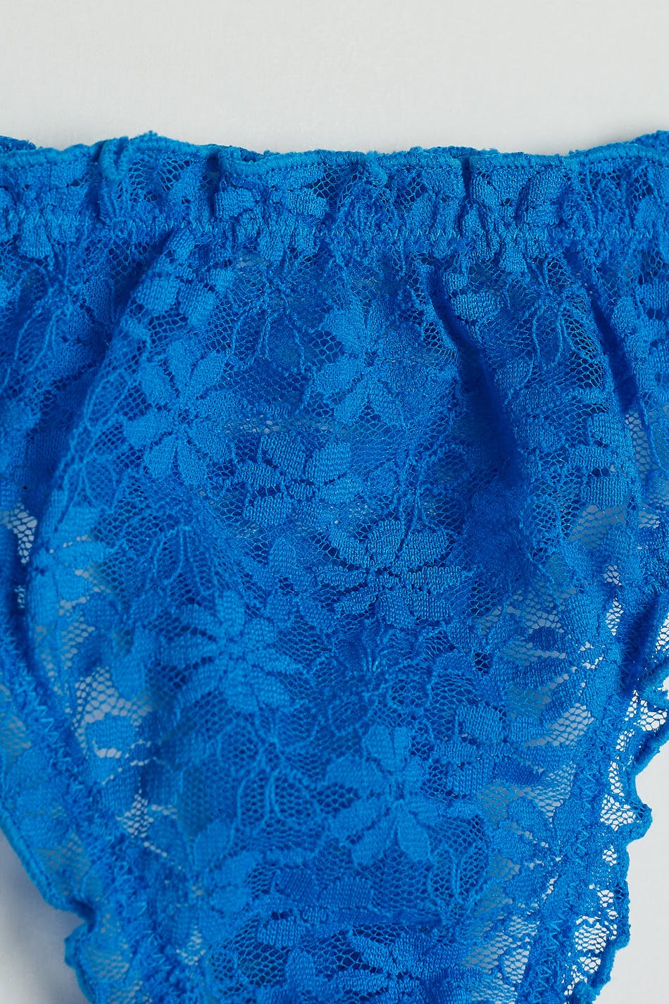 Eva lace string