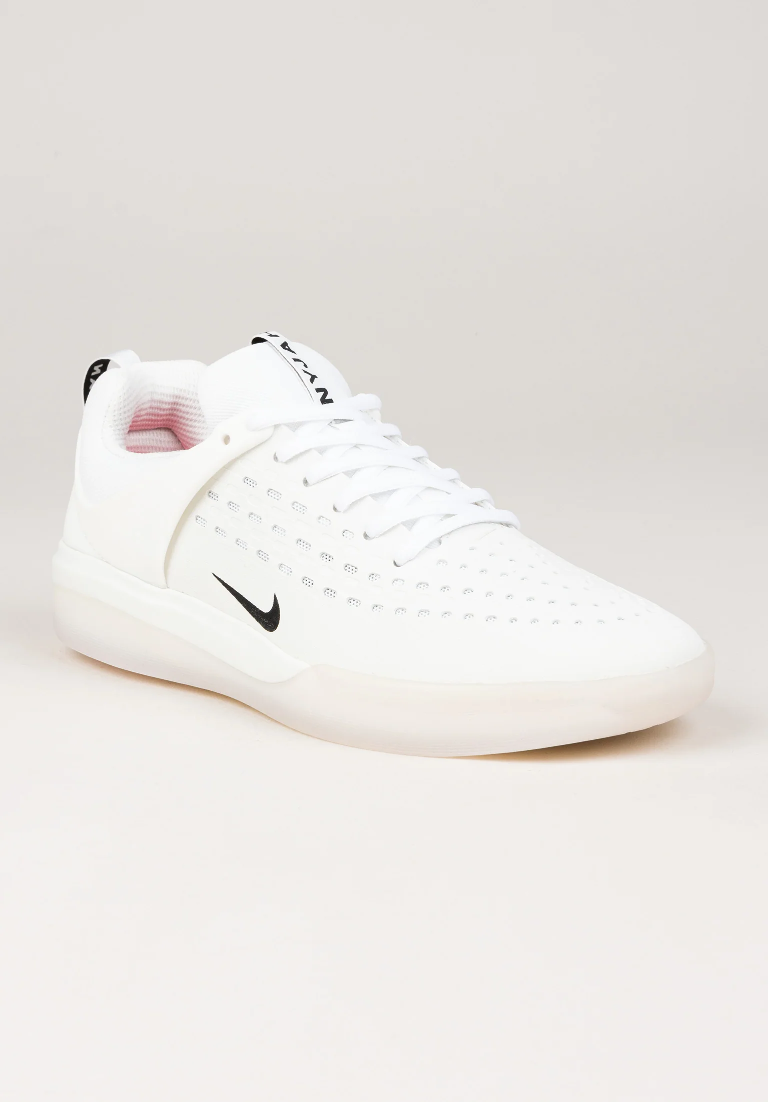 Zoom Nyjah 3
