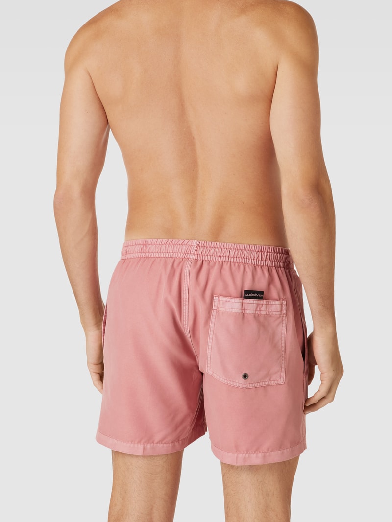 Badehose mit Label-Details Modell 'EVERYDAY SURF WASH' in koralle