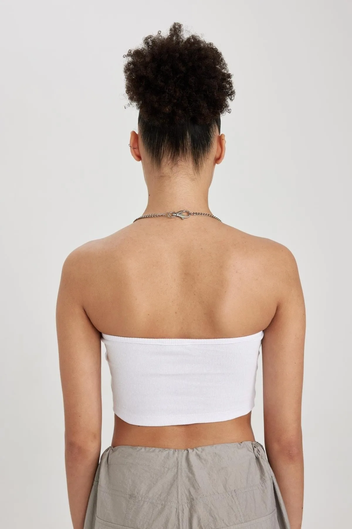 DeFacto  Coool Tailliertes, trägerloses, weißes Cord-Camisole Athlete A7643ax23sm