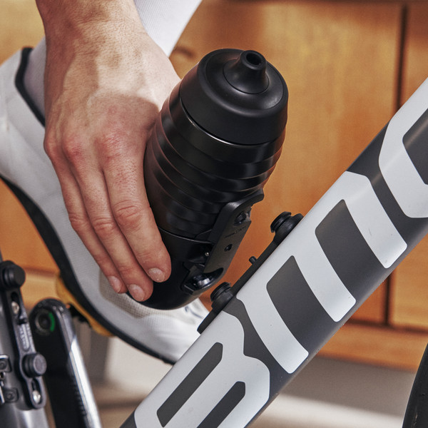 TWIST X KEEGO BOTTLE 600 + BIKE BASE - Fahrradzubehör