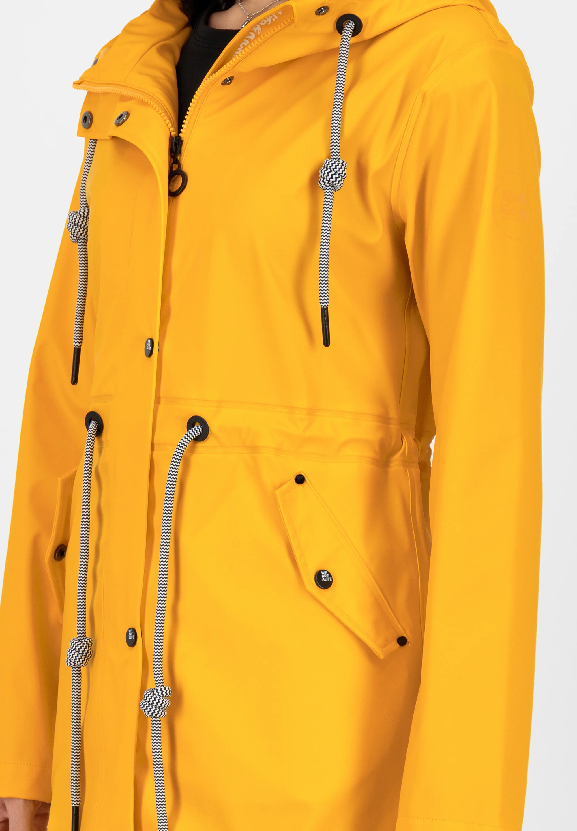 Parka alife & kickin