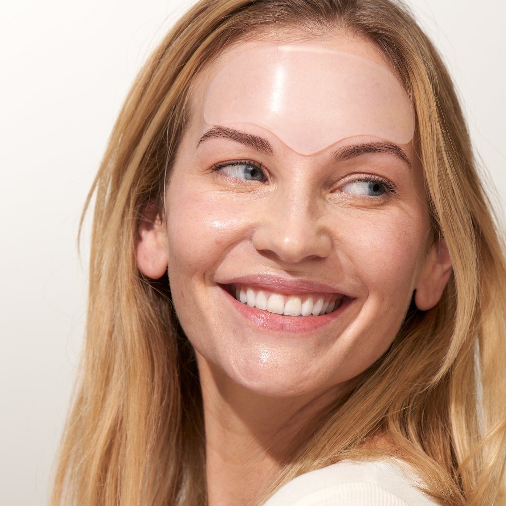 APRICOT Beauty Gesichtsmaske APRICOT Silikon Stirn Pad mit Hyaluron gegen Stirnfalten, Zornesfalten, Wiederverwendbar