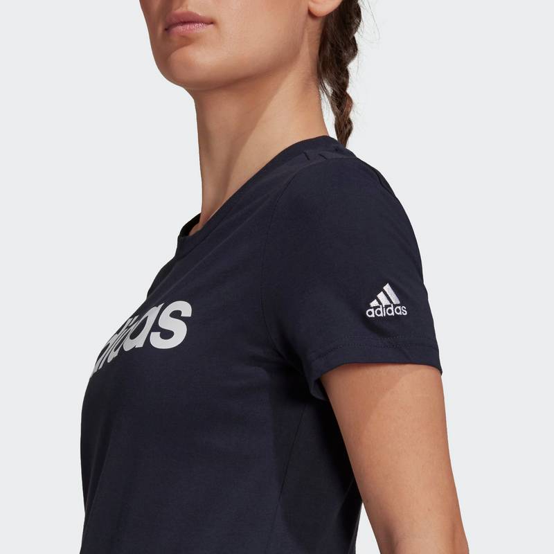 adidas LOUNGEWEAR Essentials Slim Logo T-Shirt Damen
