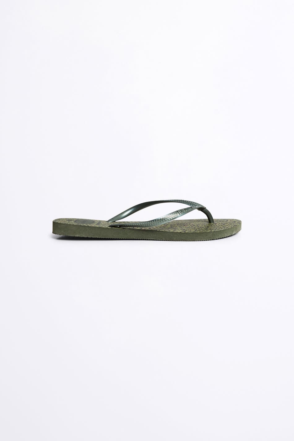 Havaianas animal flip flops