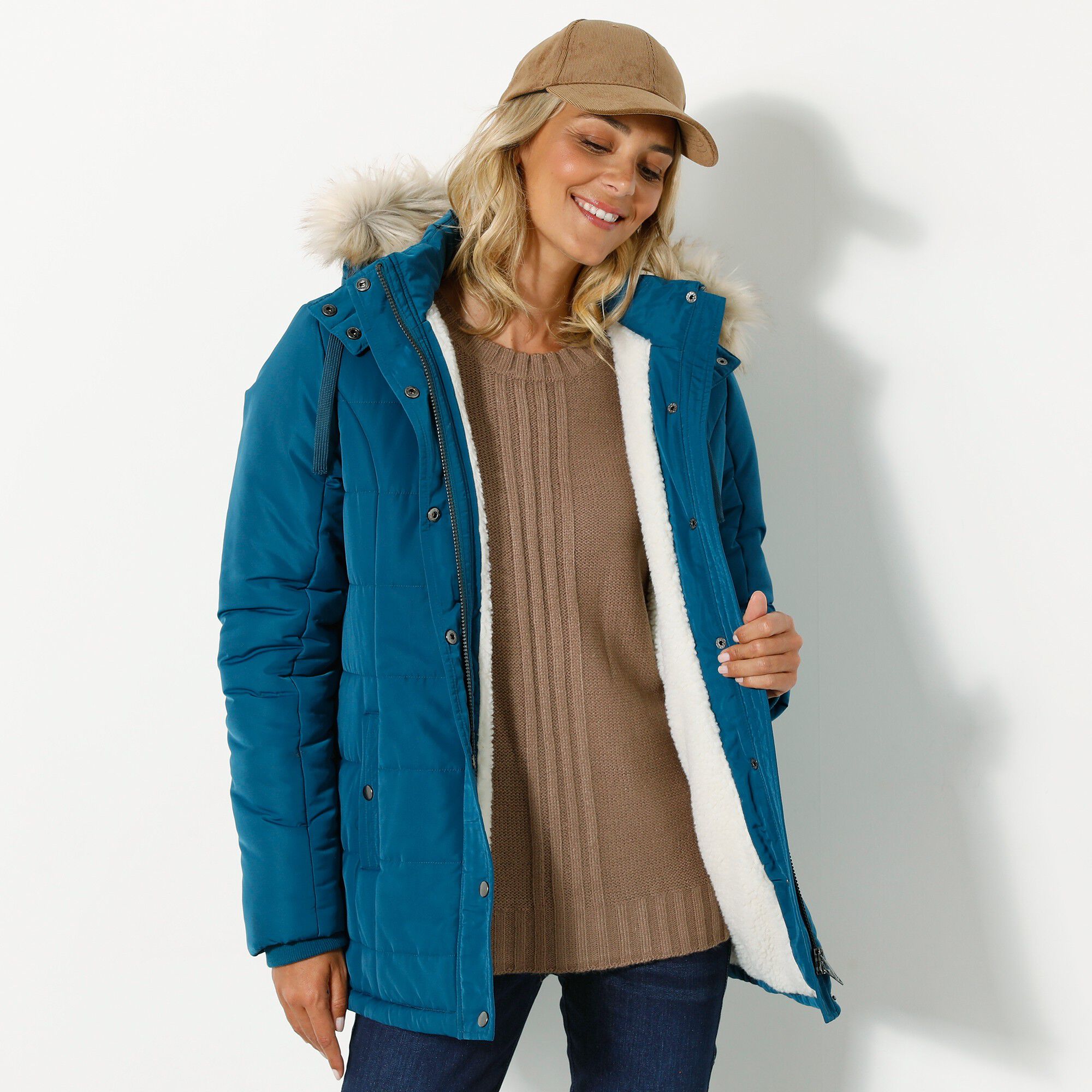 Doudoune à capuche imperméable, doublée maille peluche