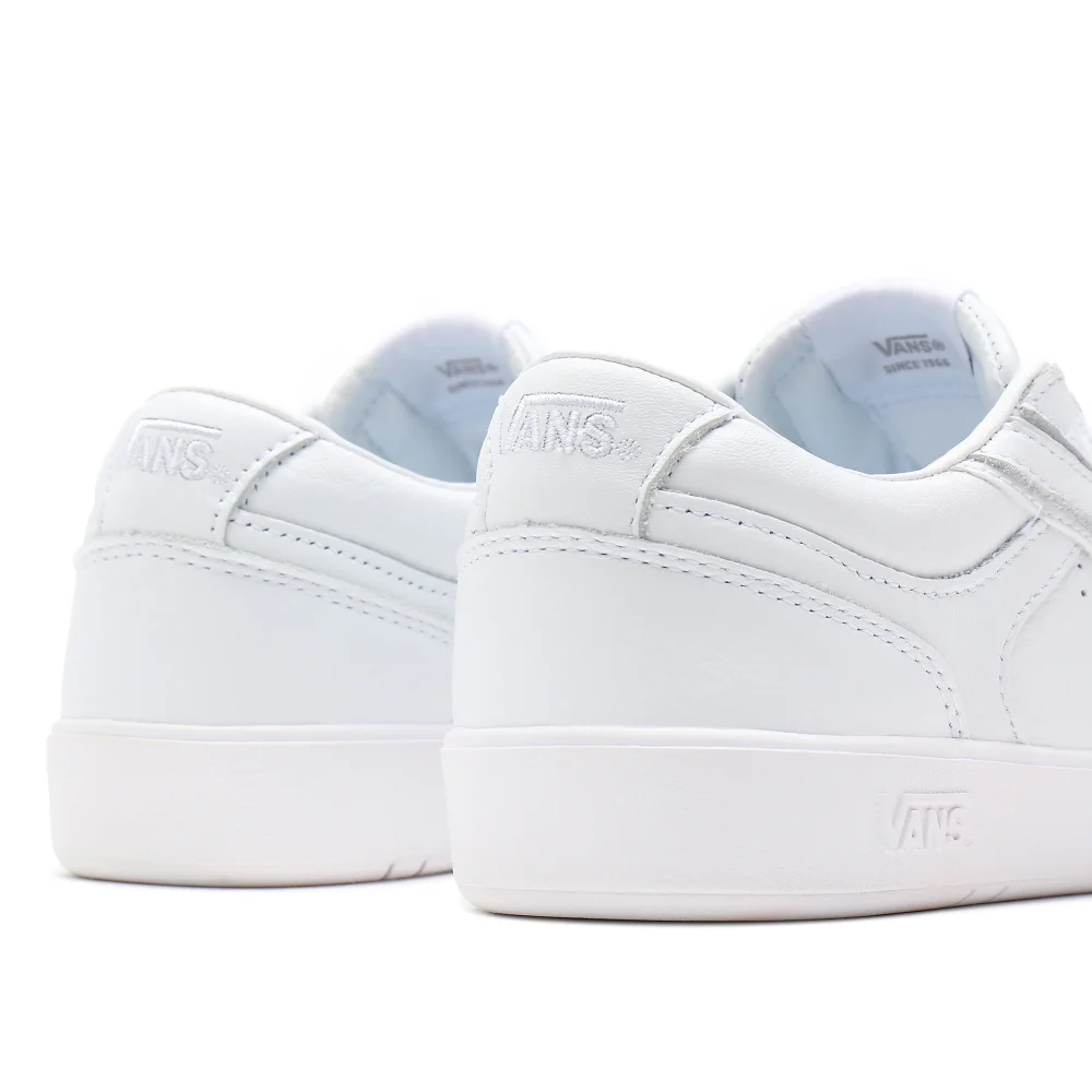 Vans UA Lowland CC Leather VN0A4TZYOER1 / weiss