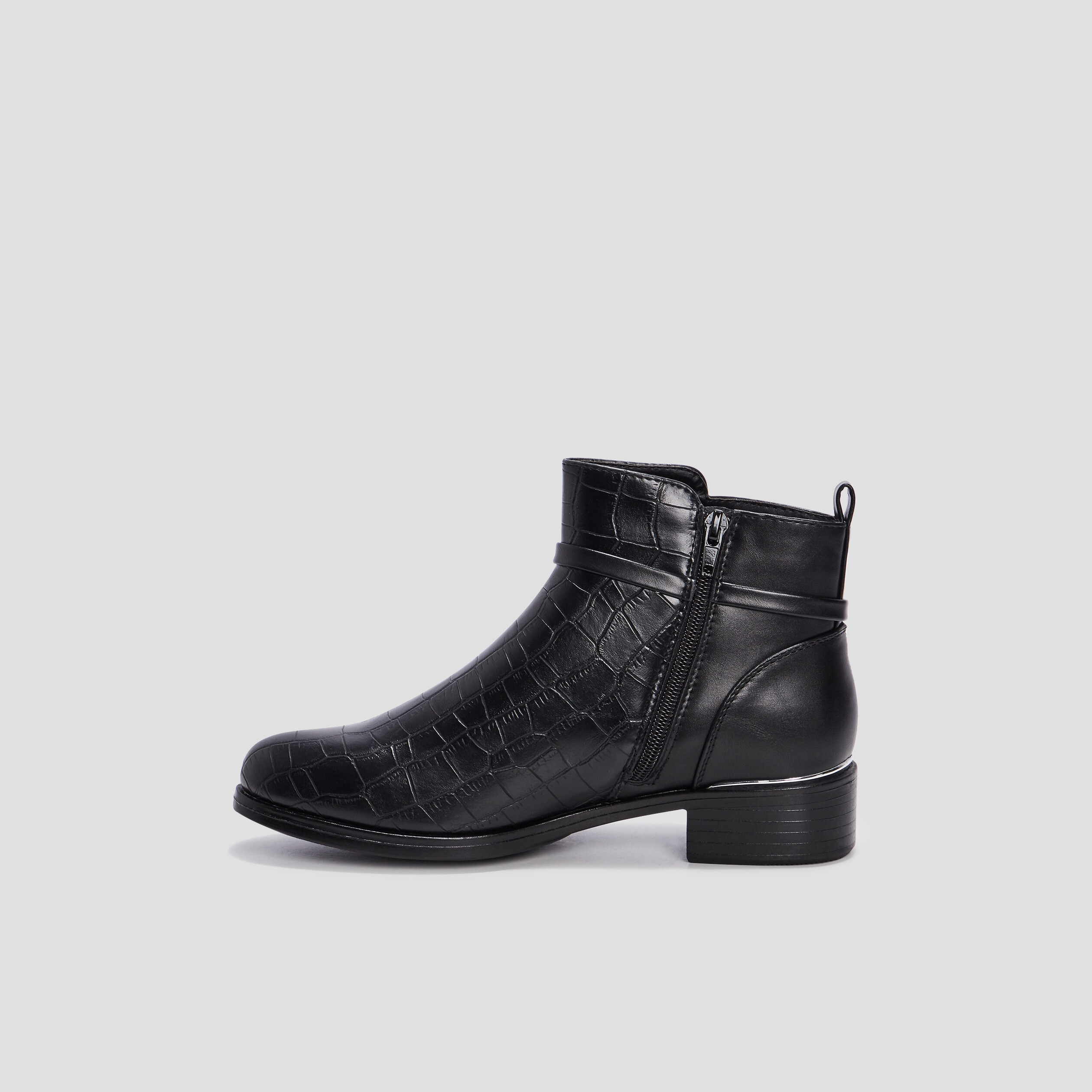 Bottines plates zippées noir femme | La Halle